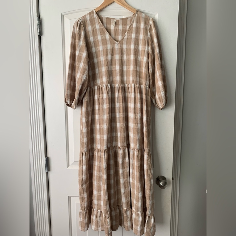 Rylee + Cru Tan and Cream Checkered Dress